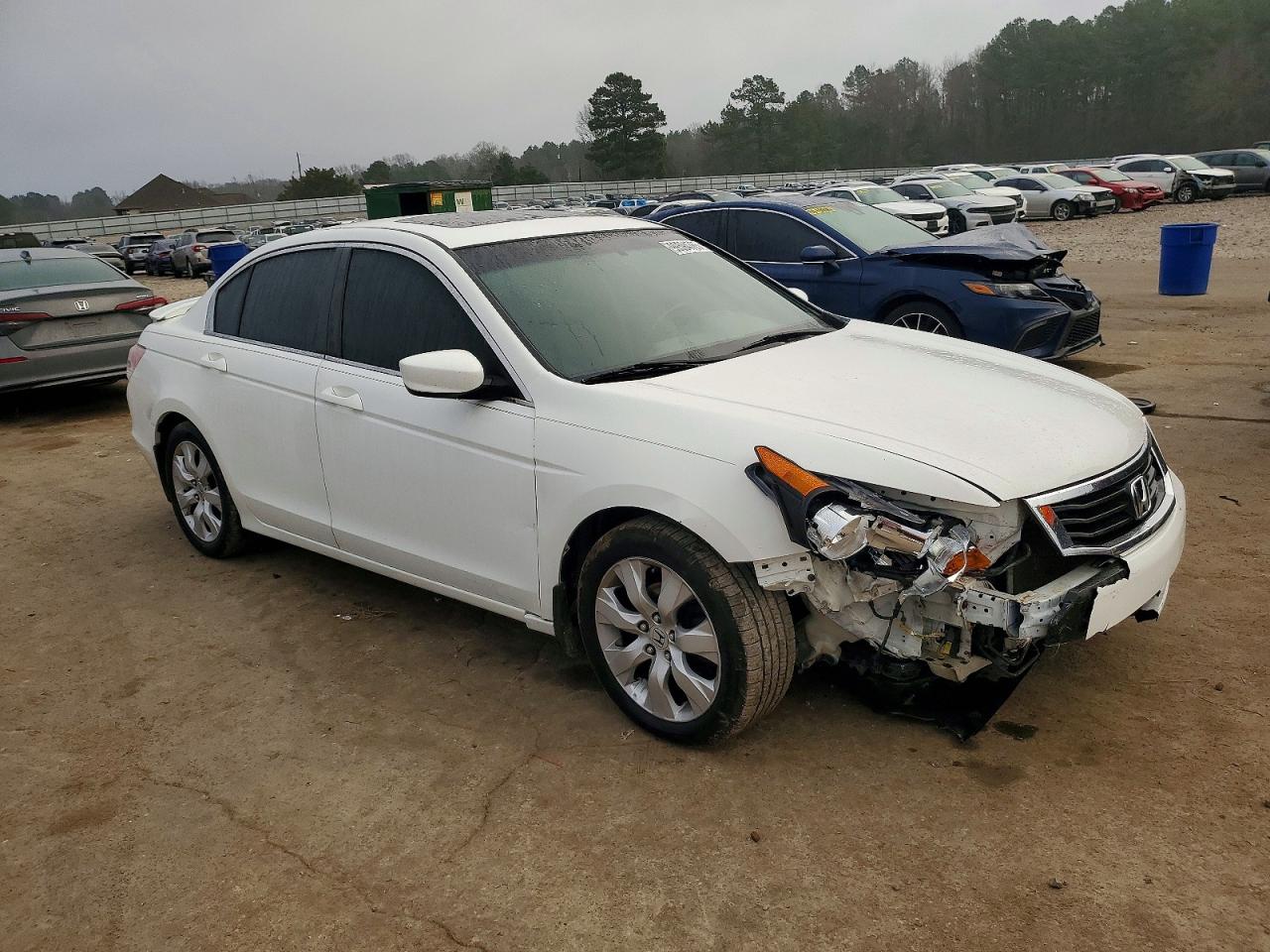 2010 HONDA ACCORD EXL photo 4