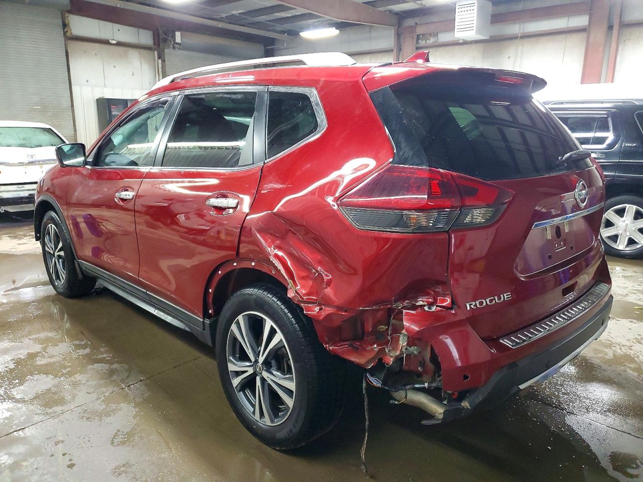 2019 NISSAN ROGUE SV photo 2
