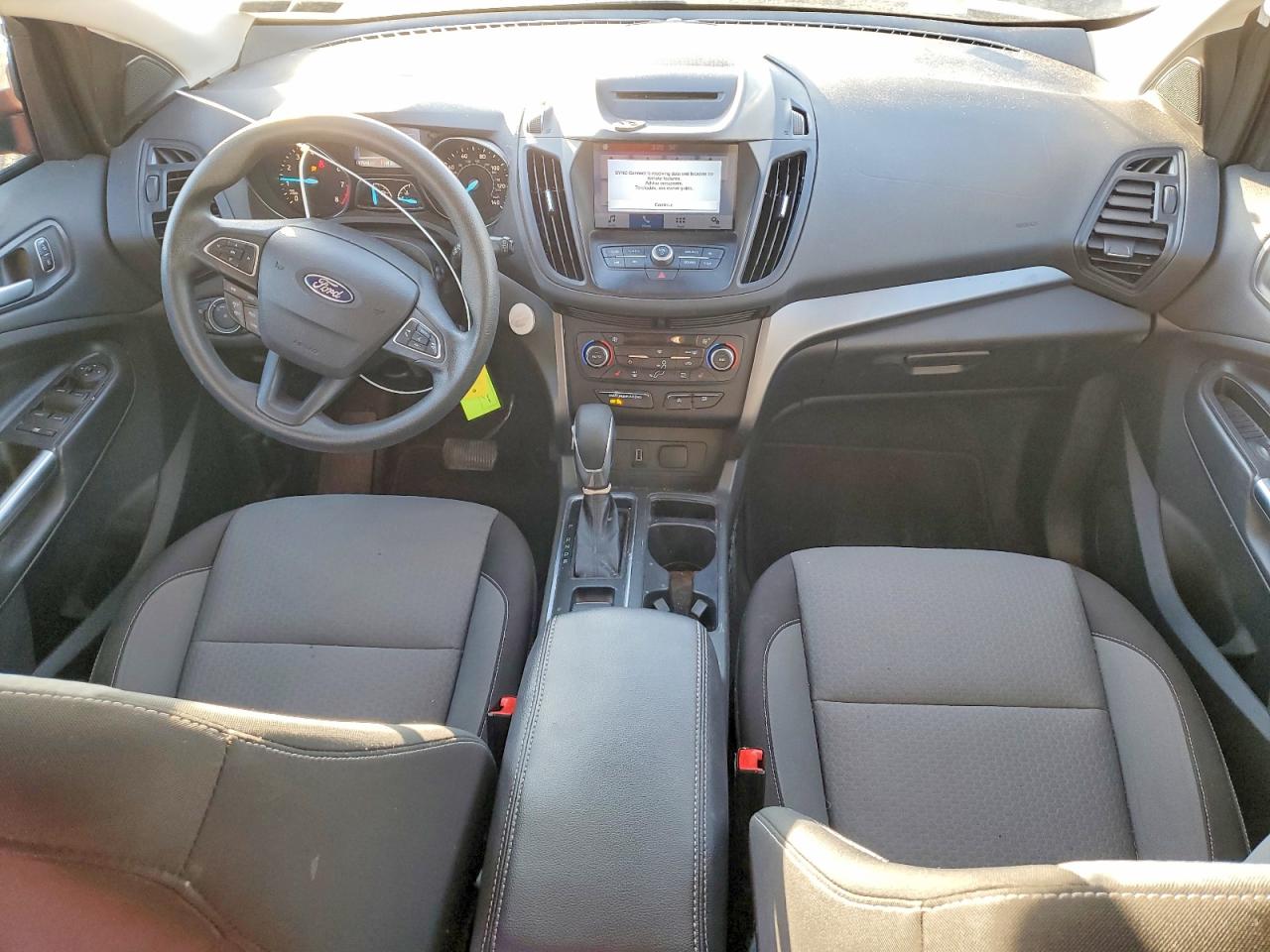 2018 FORD ESCAPE SE photo 8