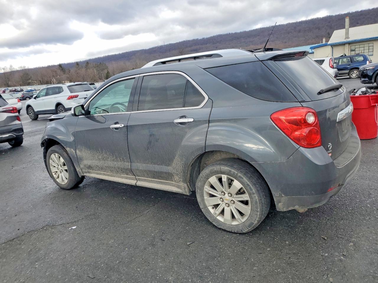 2010 CHEVROLET EQUINOX LTZ photo 2
