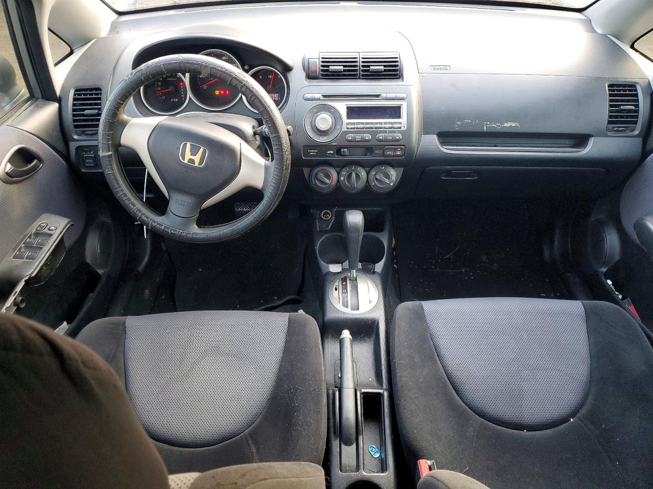 2008 HONDA FIT photo 15