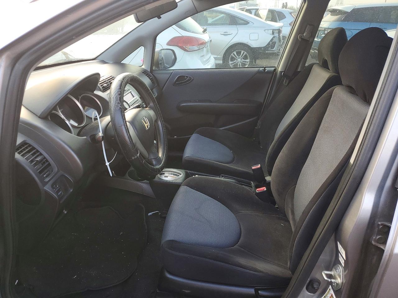 2008 HONDA FIT photo 13