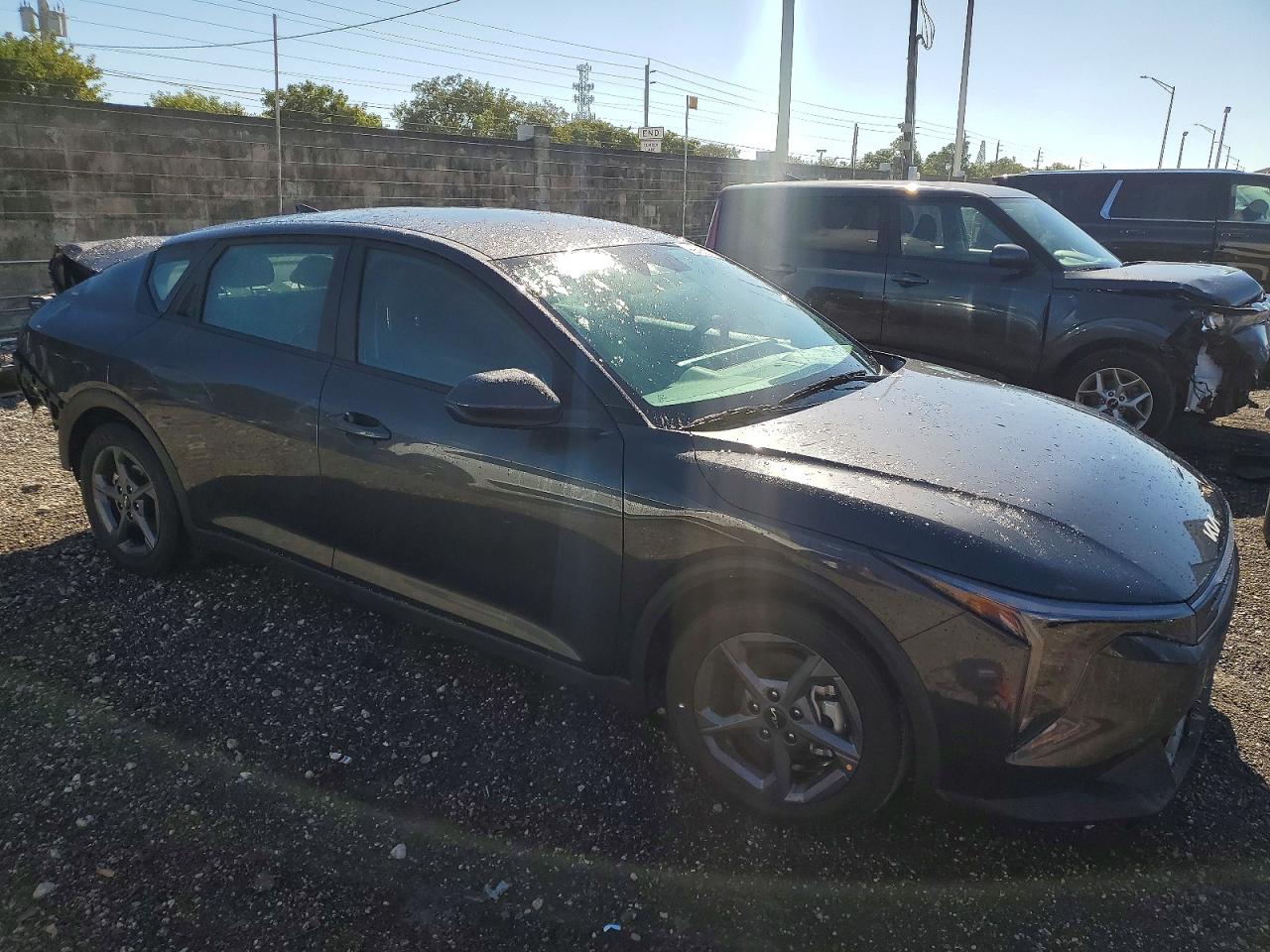 2025 KIA K4 LX photo 4