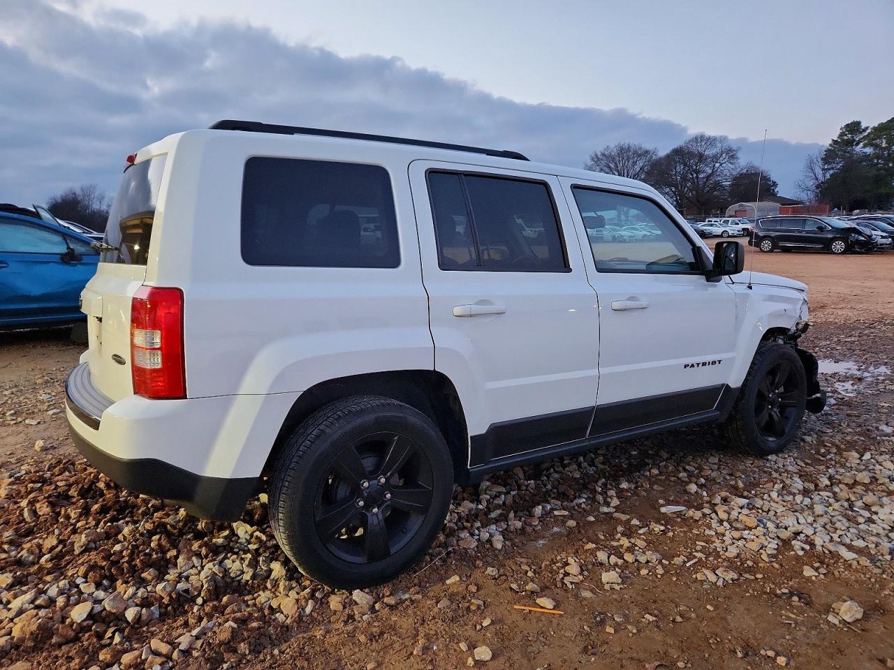 2015 JEEP PATRIOT SPORT photo 3
