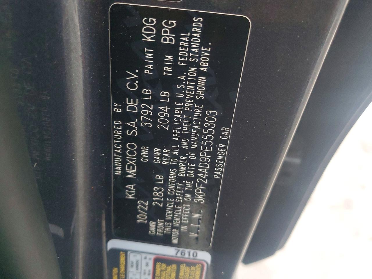 2023 KIA FORTE LX photo 12