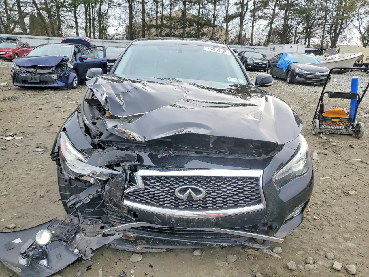 2015 INFINITI Q50 BASE photo 5