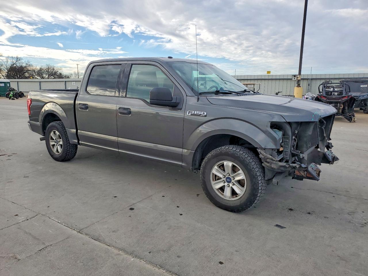 2017 FORD F150 SUPERCREW photo 7