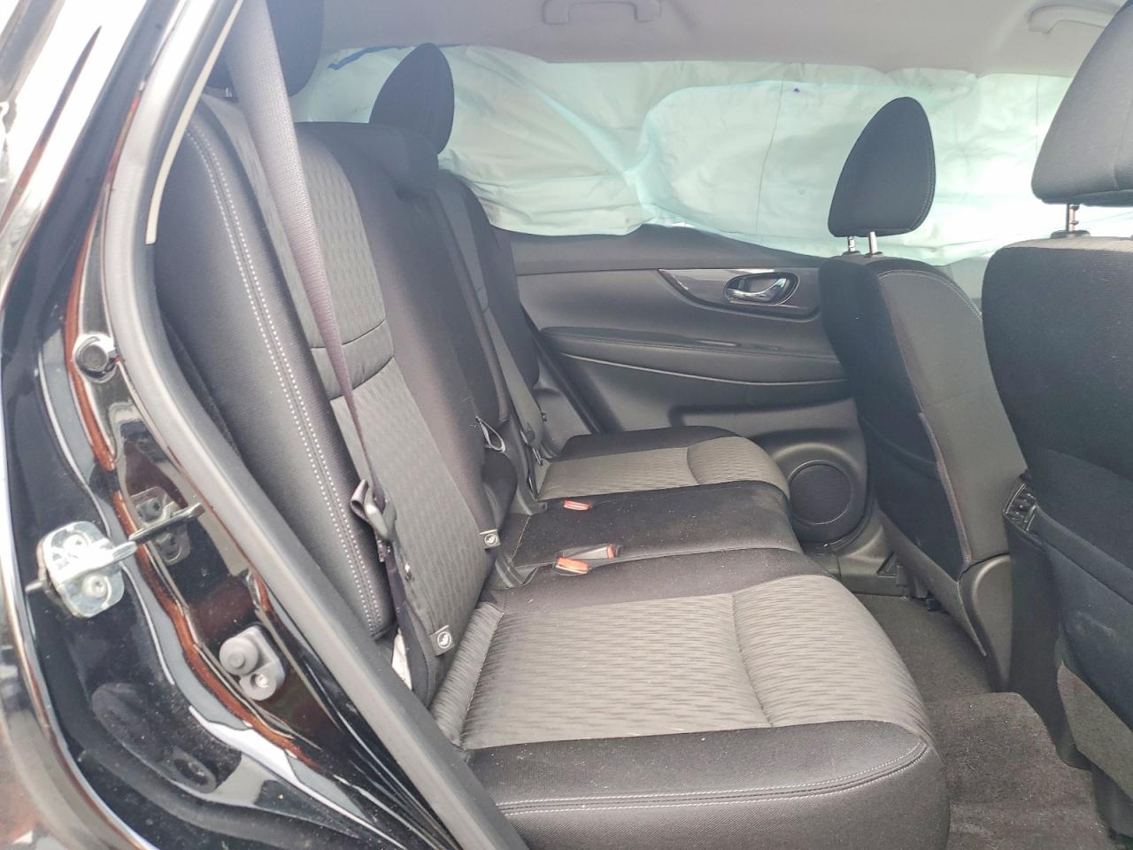 2020 NISSAN ROGUE S photo 10