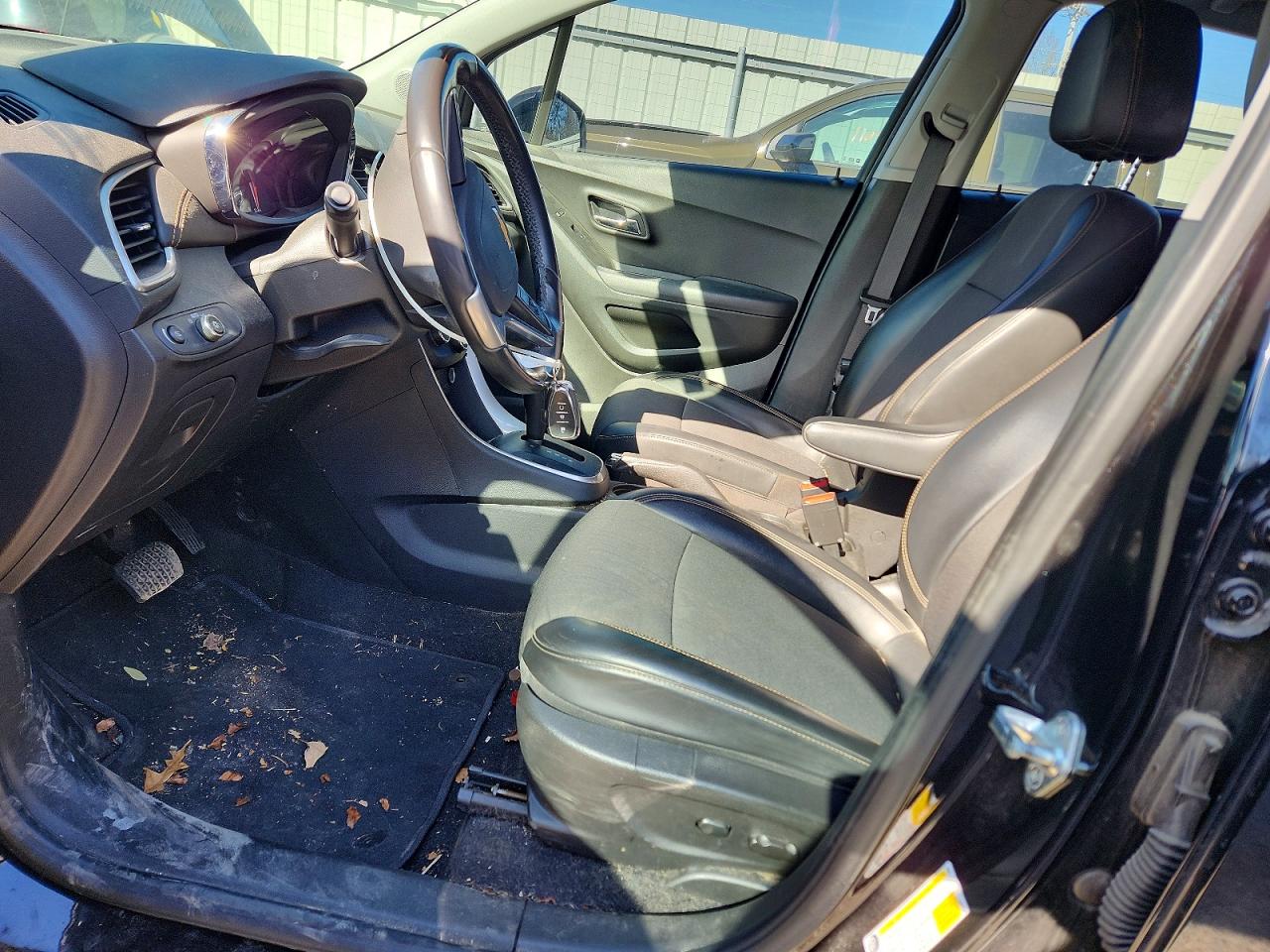 2019 CHEVROLET TRAX 1LT photo 19