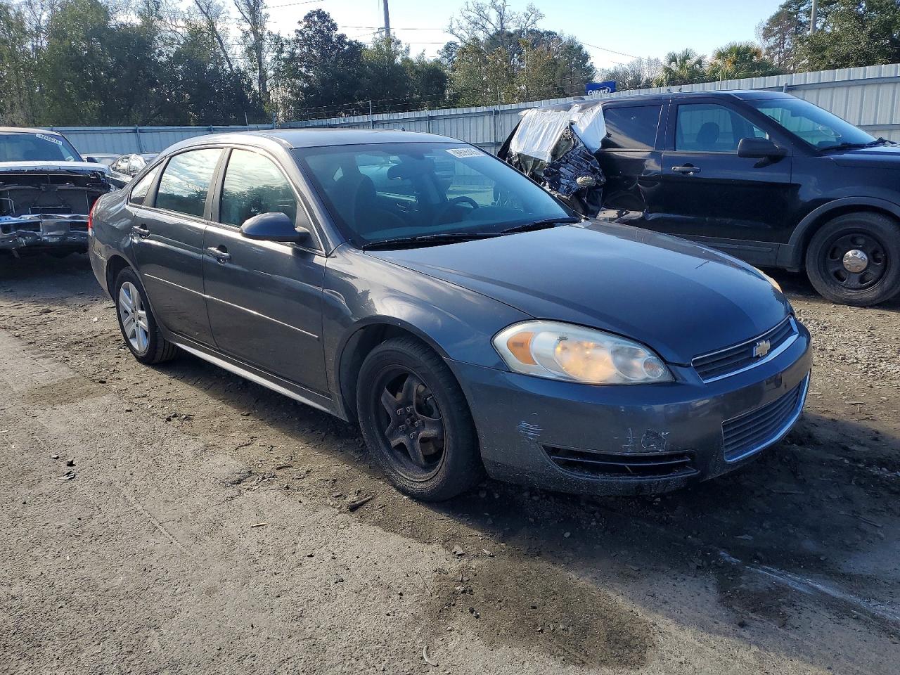 2011 CHEVROLET IMPALA LS photo 4