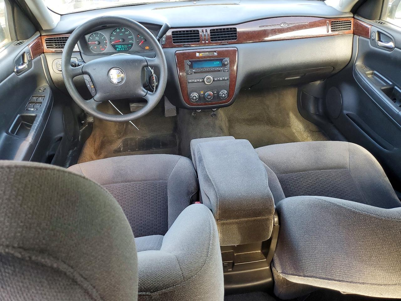 2011 CHEVROLET IMPALA LS photo 8