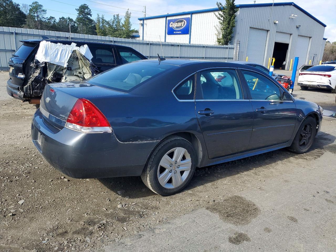 2011 CHEVROLET IMPALA LS photo 3