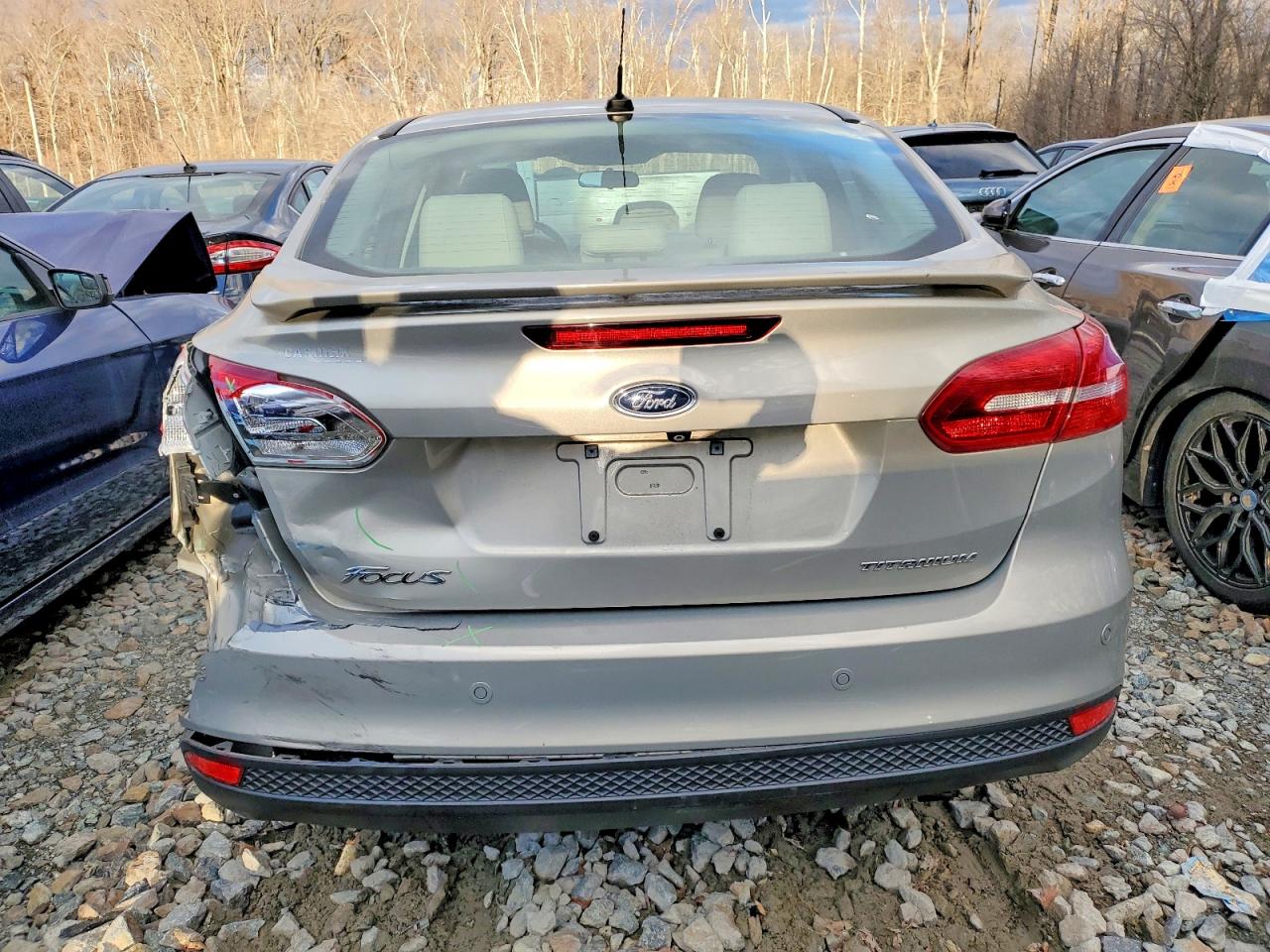 2015 FORD FOCUS TITANIUM photo 6