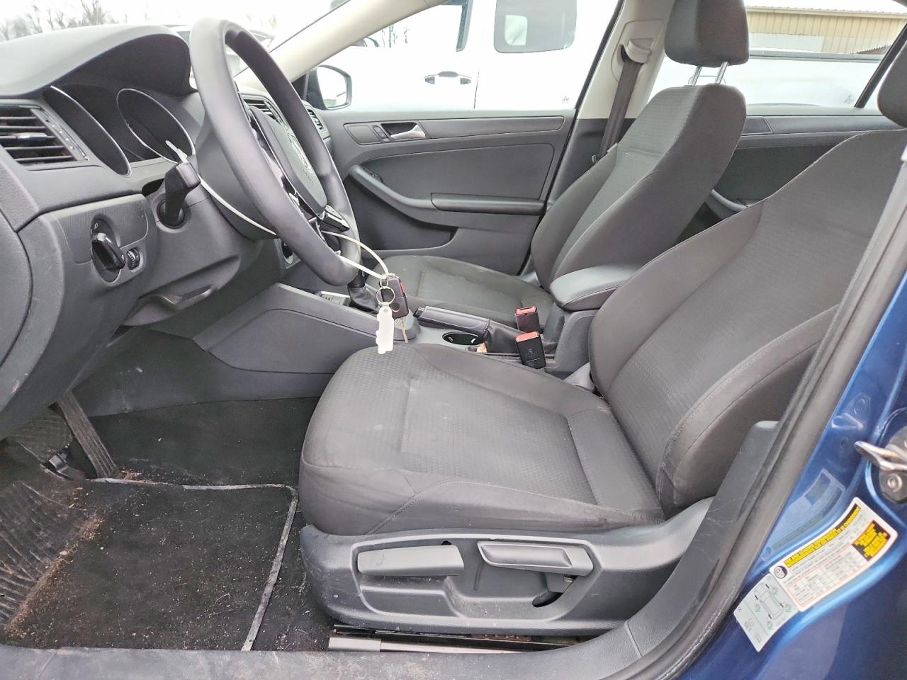 2016 VOLKSWAGEN JETTA S photo 13