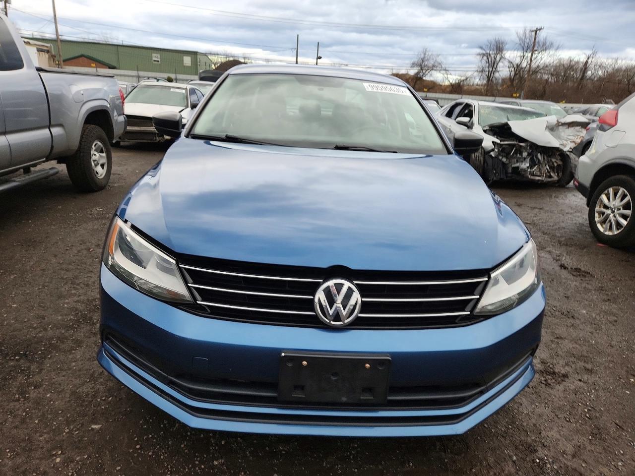 2016 VOLKSWAGEN JETTA S photo 9