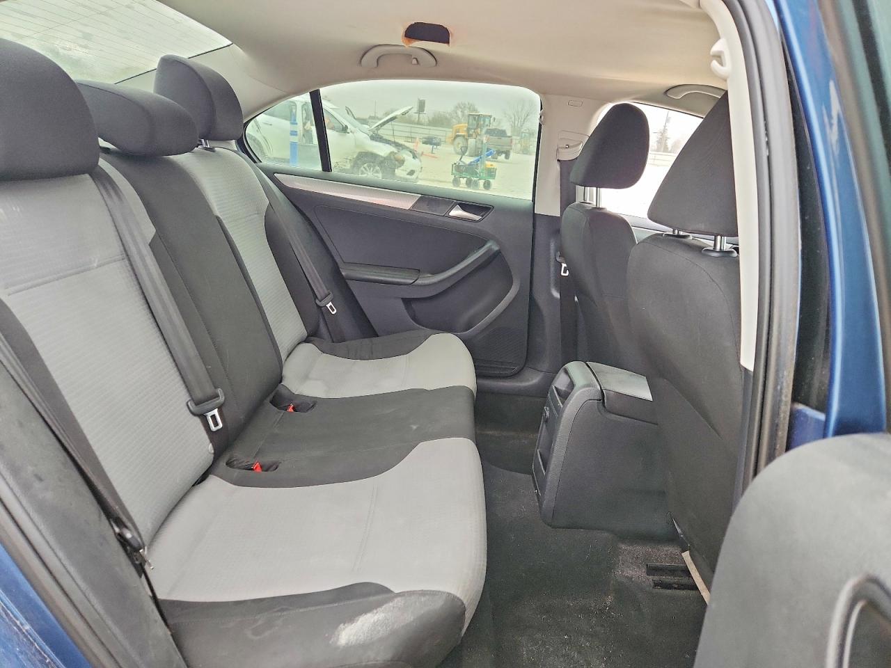 2017 VOLKSWAGEN JETTA S photo 10