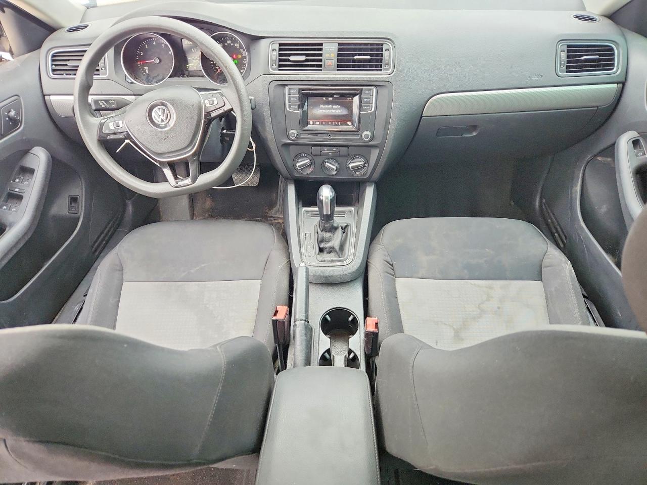 2017 VOLKSWAGEN JETTA S photo 8