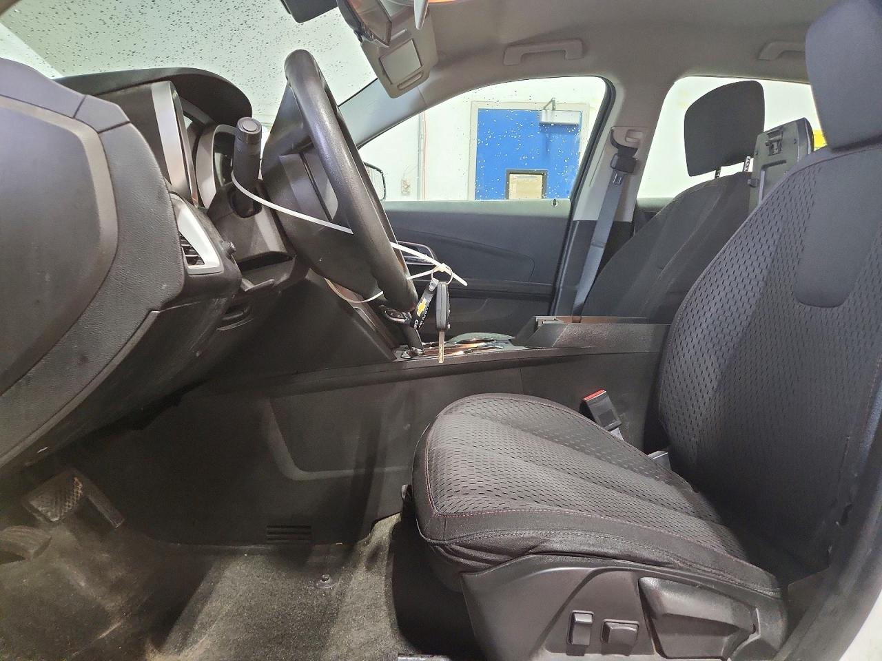 2015 CHEVROLET EQUINOX LS photo 7