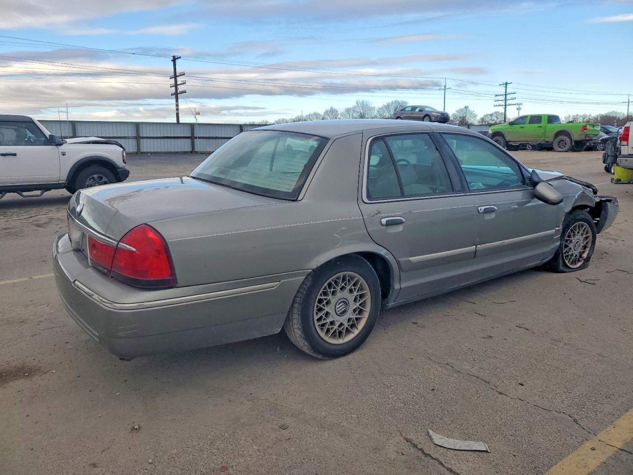 1999 MERCURY GRAND MARQUIS GS photo 3