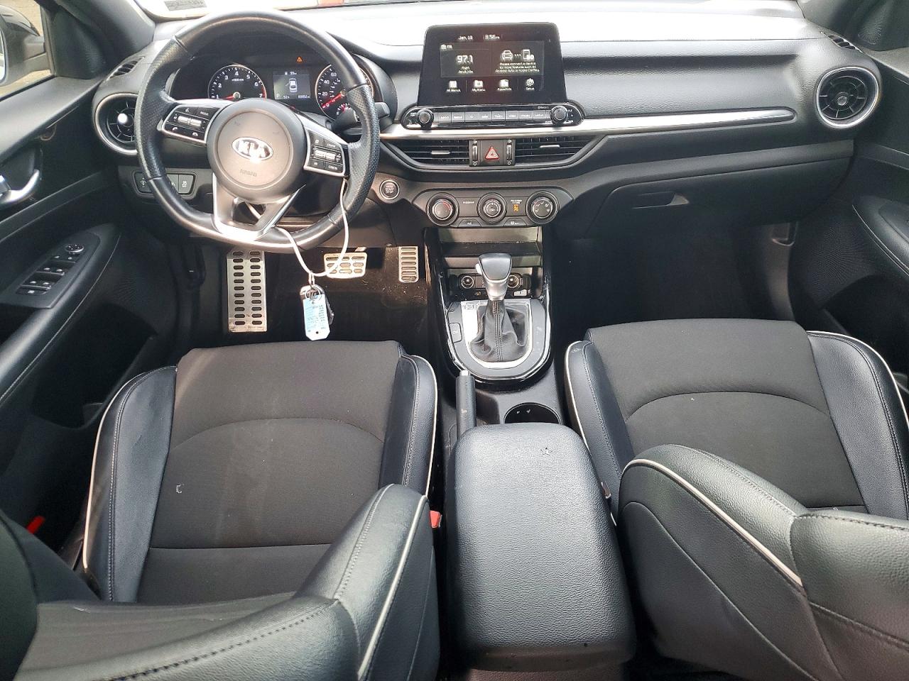 2021 KIA FORTE GT LINE photo 8