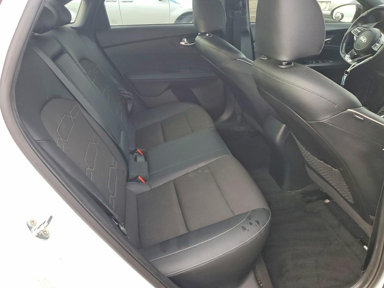 2021 KIA FORTE GT LINE photo 10