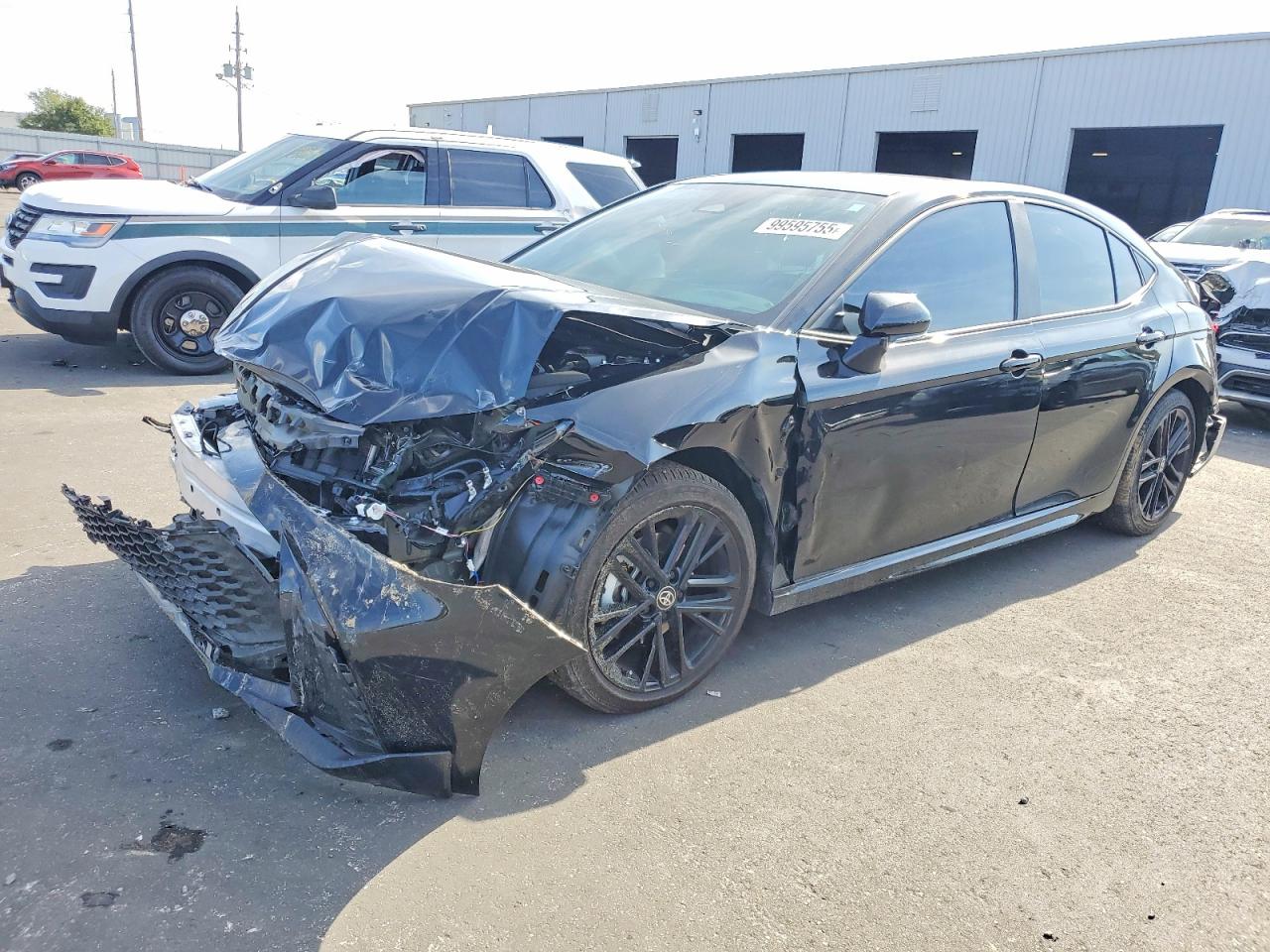 2025 TOYOTA CAMRY