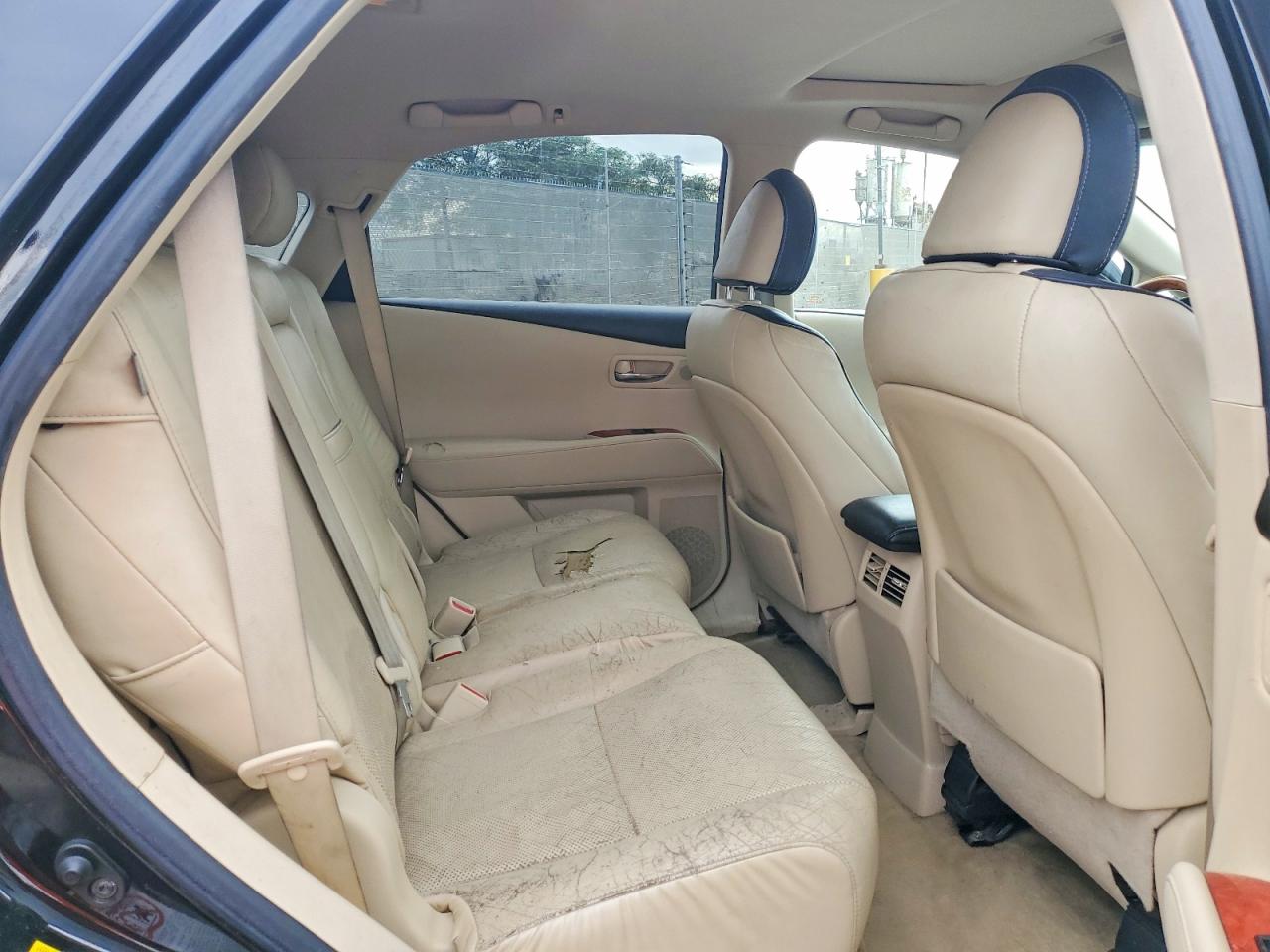 2011 LEXUS RX 450H photo 11