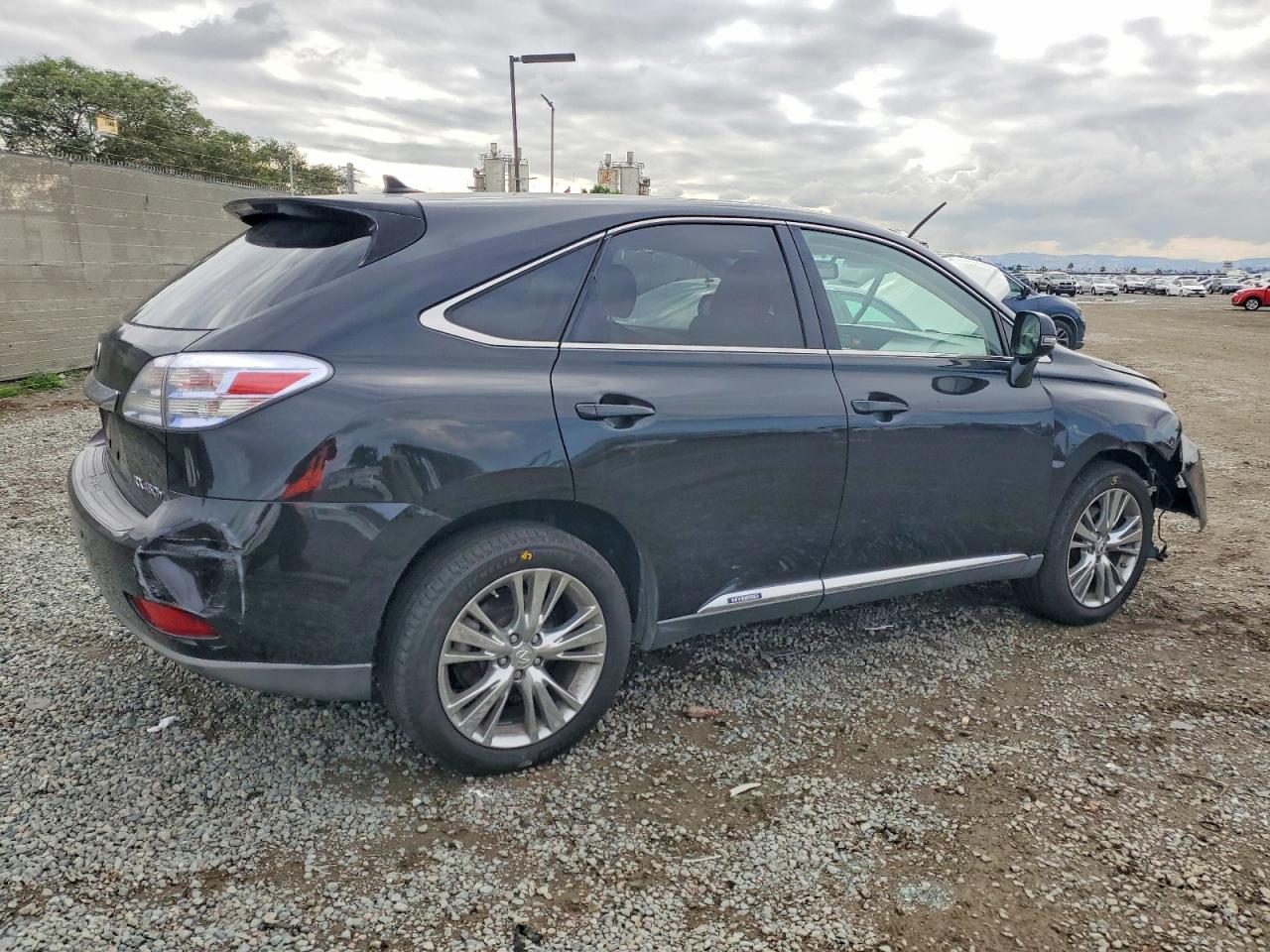 2011 LEXUS RX 450H photo 3