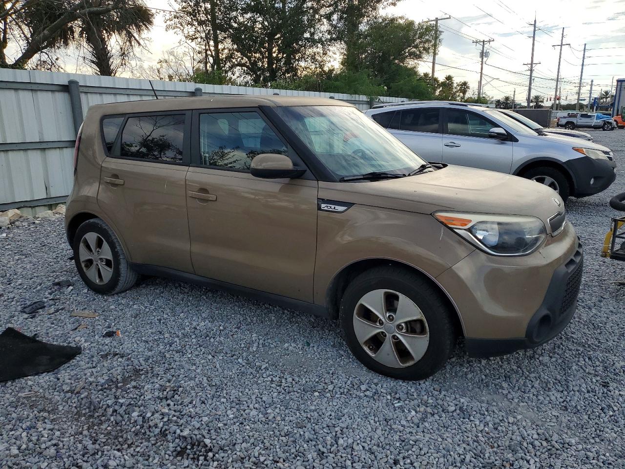 2016 KIA SOUL photo 4