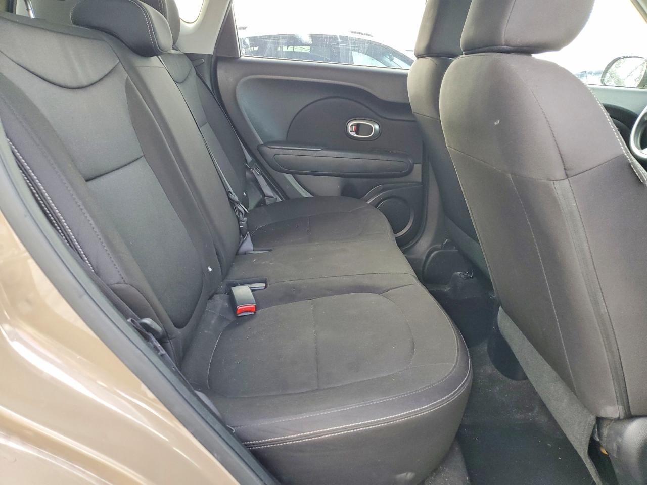 2016 KIA SOUL photo 11