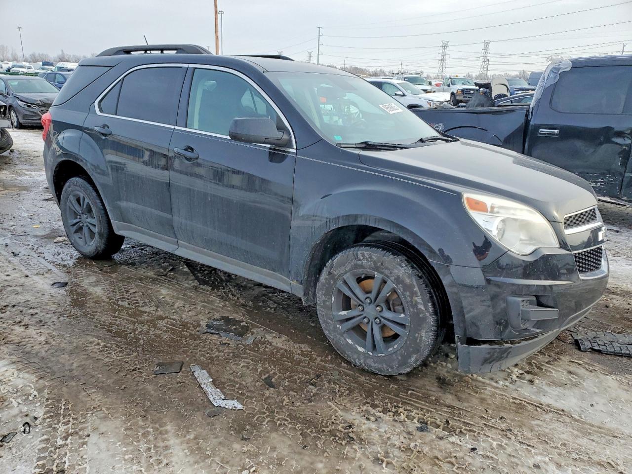 2015 CHEVROLET EQUINOX LT photo 4