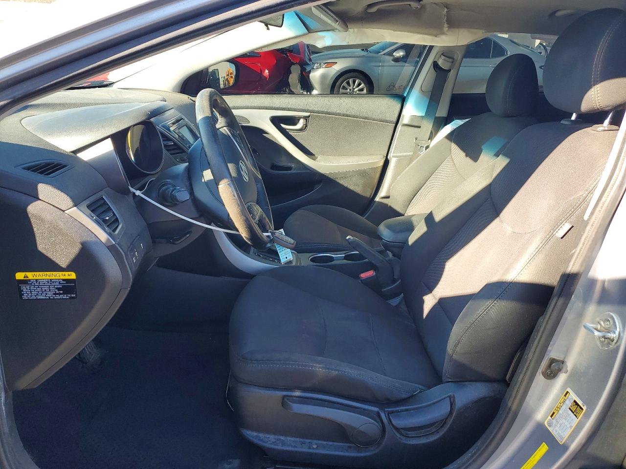 2016 HYUNDAI ELANTRA SE photo 7