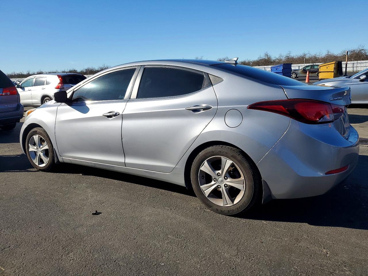 2016 HYUNDAI ELANTRA SE photo 2