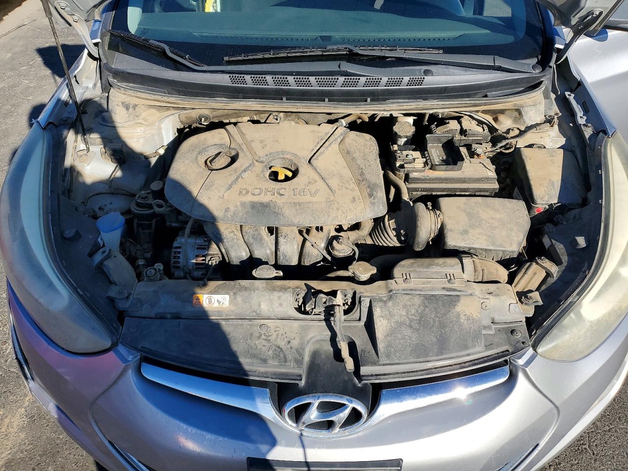 2016 HYUNDAI ELANTRA SE photo 11