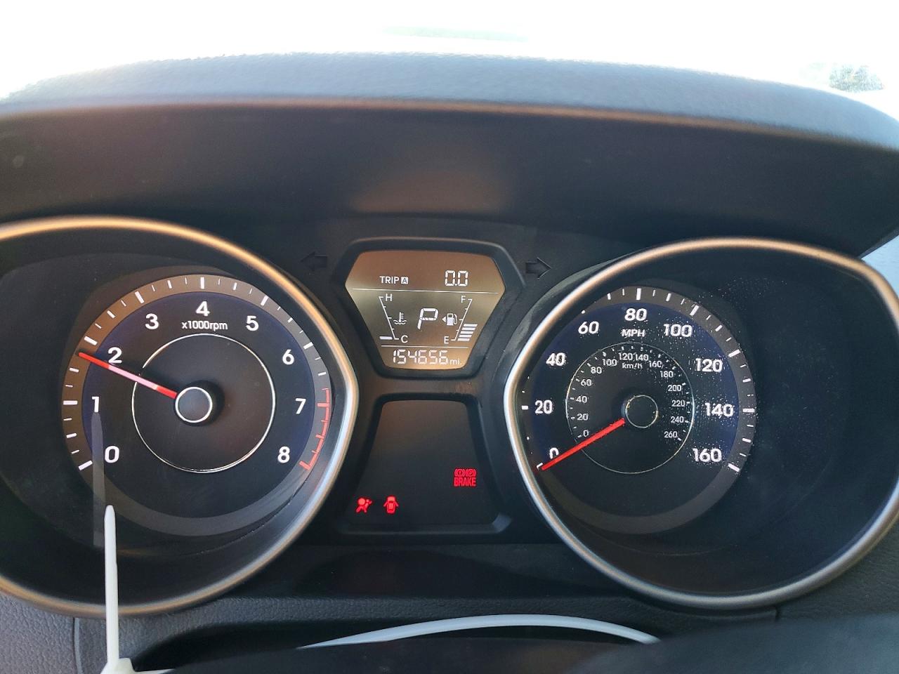 2016 HYUNDAI ELANTRA SE photo 9