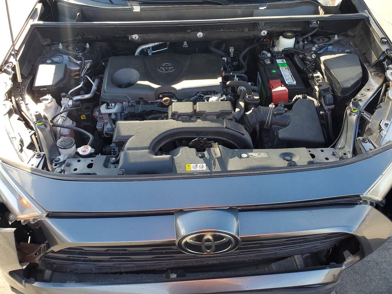 2021 TOYOTA RAV4 XLE PREMIUM photo 12