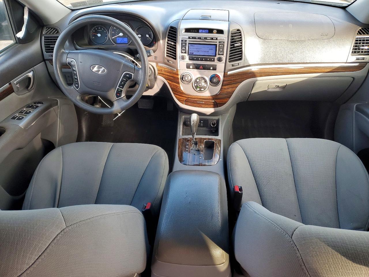 2011 HYUNDAI SANTA FE GLS photo 8