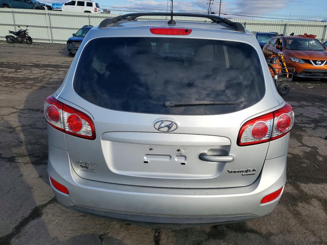 2011 HYUNDAI SANTA FE GLS photo 6
