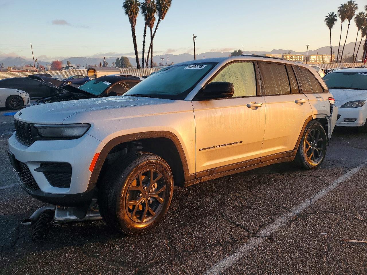 2024 JEEP GRAND CHEROKEE