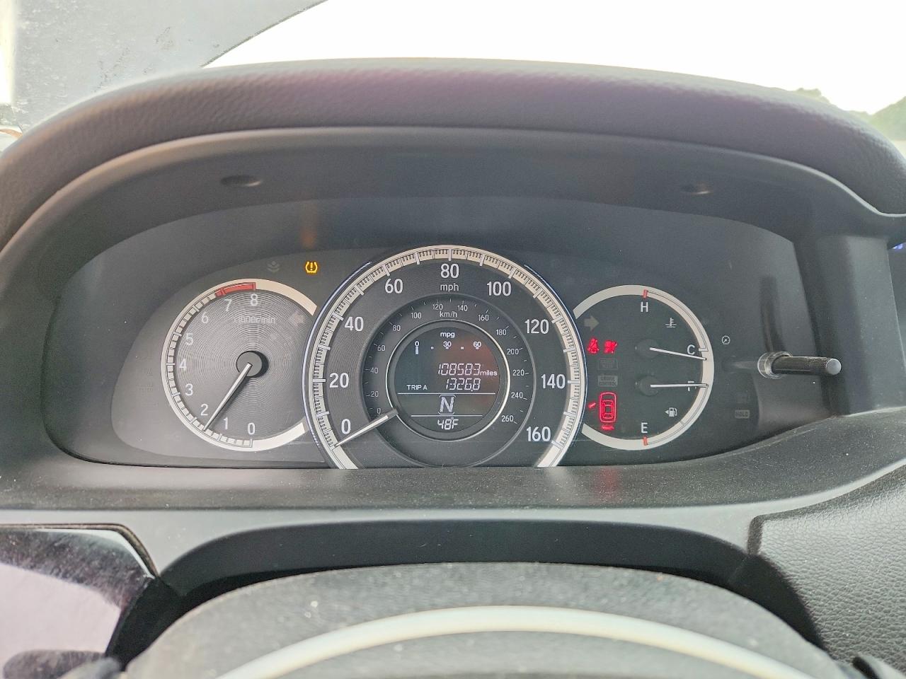 2016 HONDA ACCORD LX photo 9