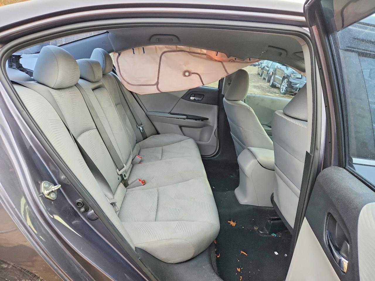 2016 HONDA ACCORD LX photo 10