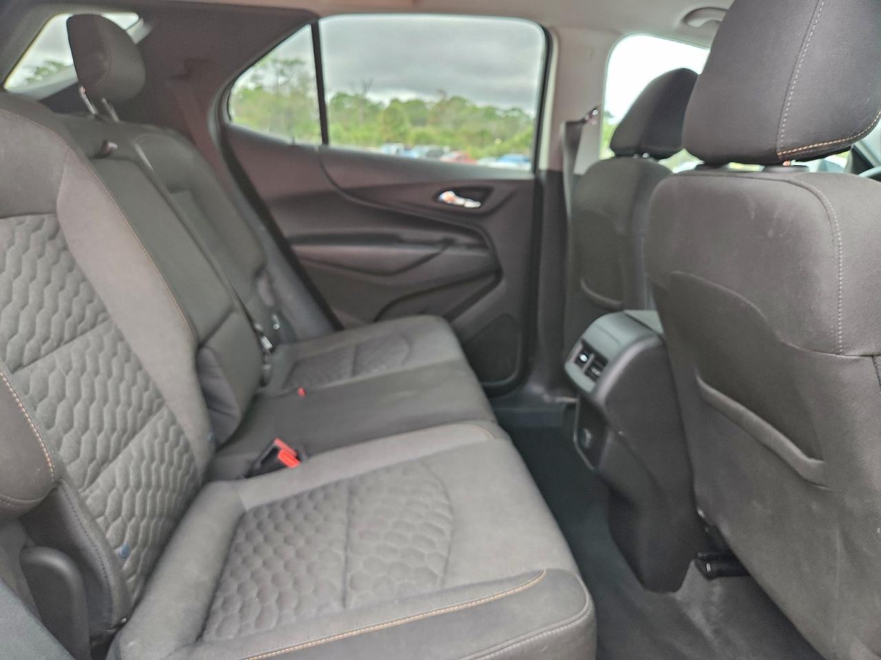 2018 CHEVROLET EQUINOX LT photo 11