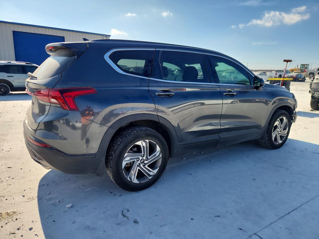 2023 HYUNDAI SANTA FE SE photo 3