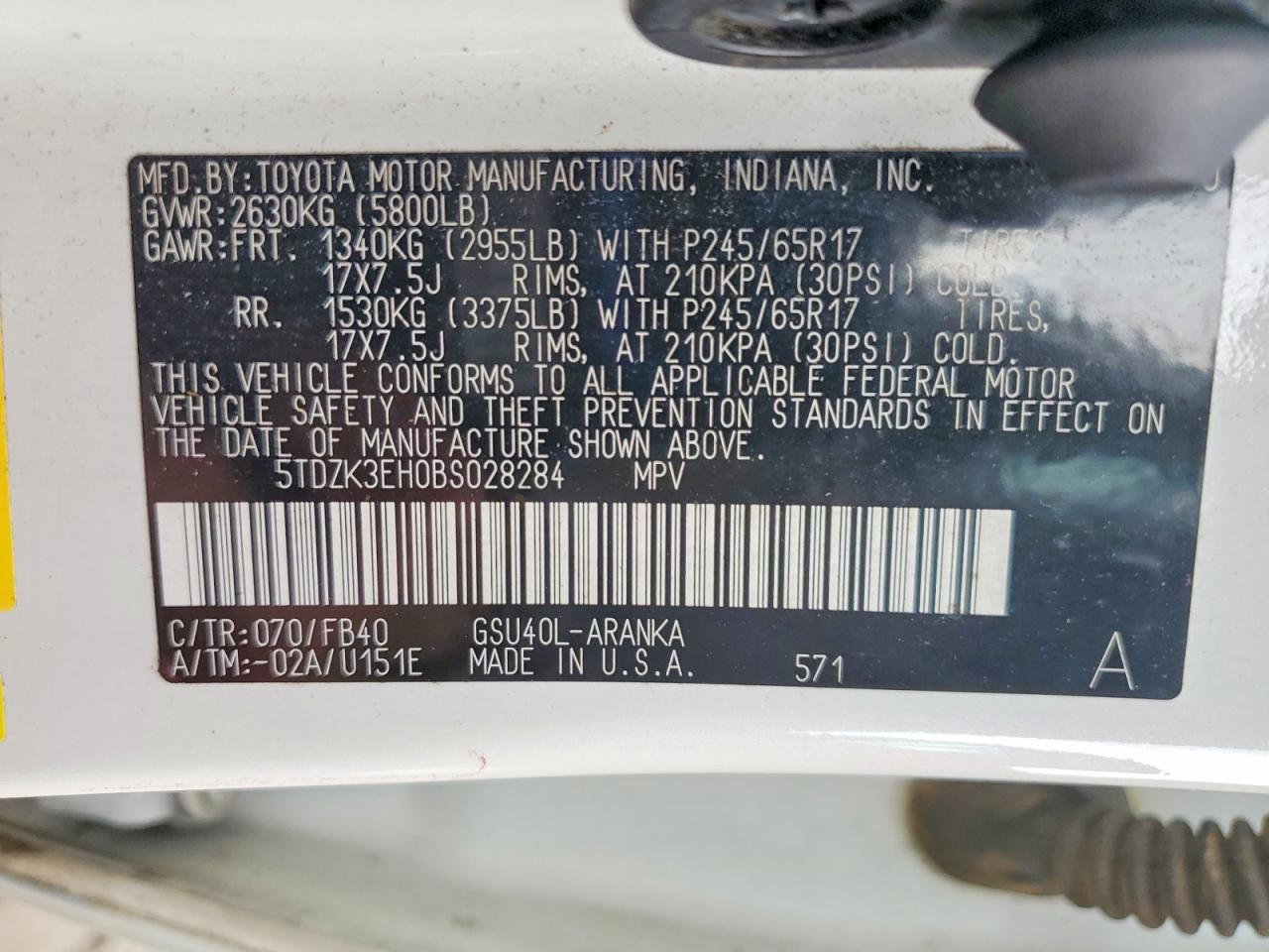 2011 TOYOTA HIGHLANDER BASE photo 13