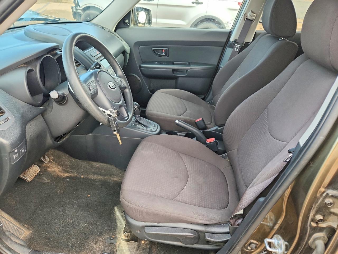 2013 KIA SOUL photo 13