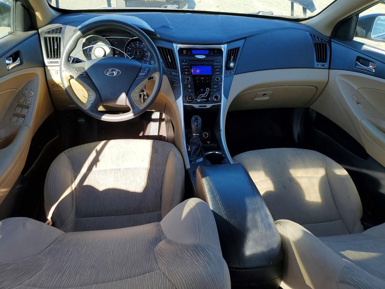 2013 HYUNDAI SONATA GLS photo 8