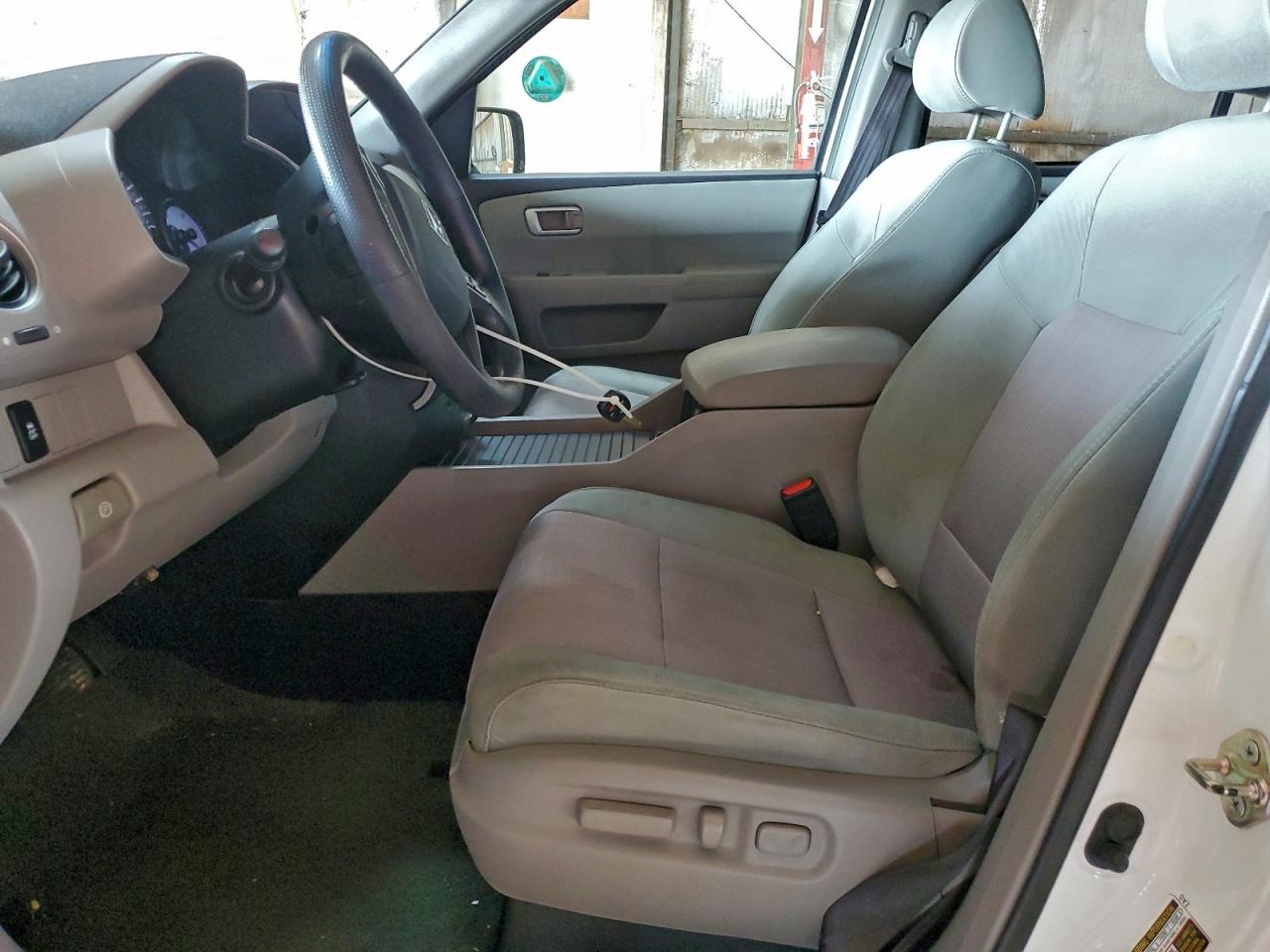 2015 HONDA PILOT SE photo 7