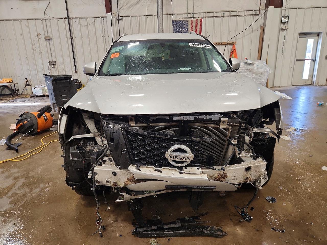 2013 NISSAN PATHFINDER S photo 5
