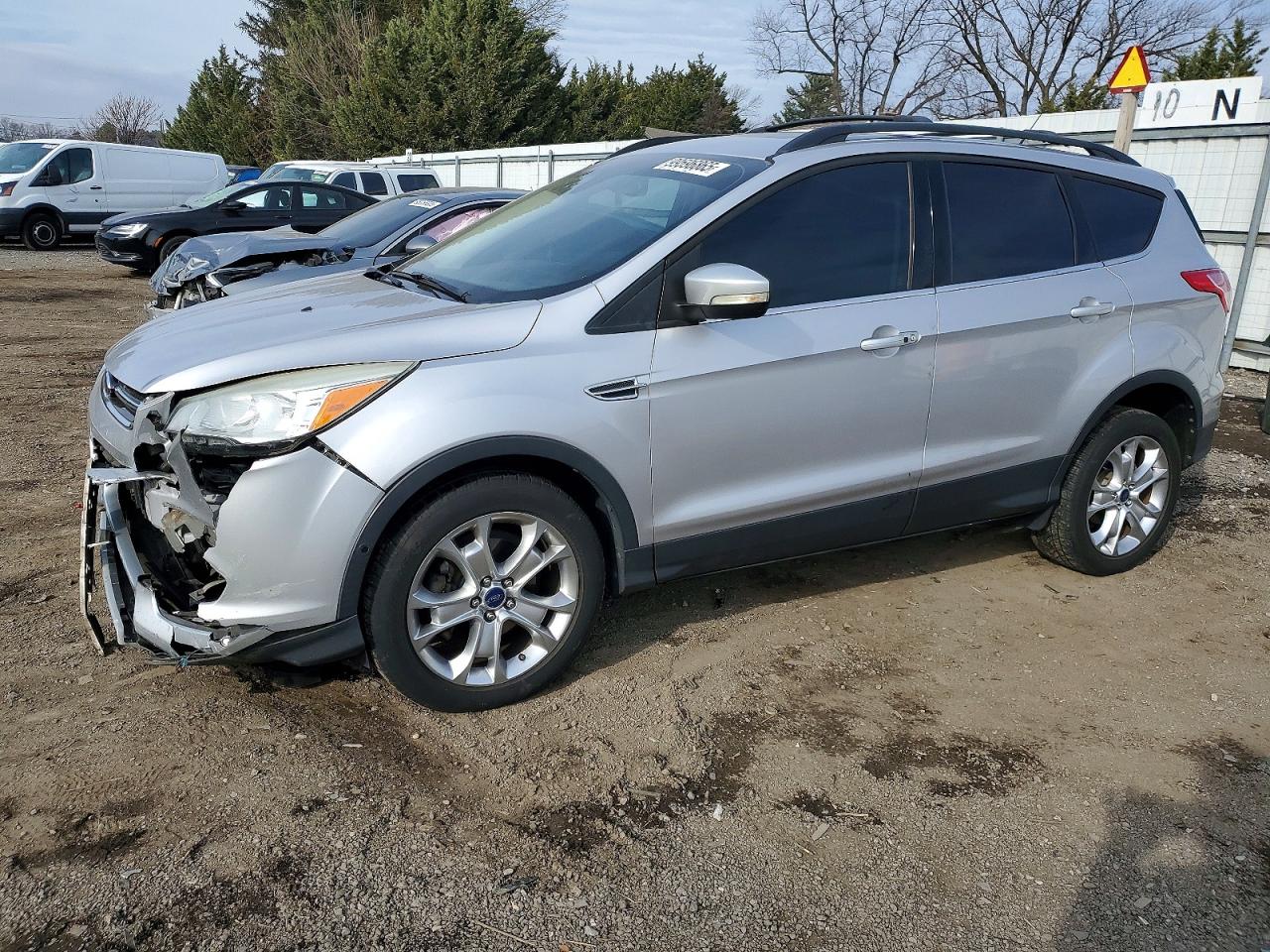 2013 FORD ESCAPE