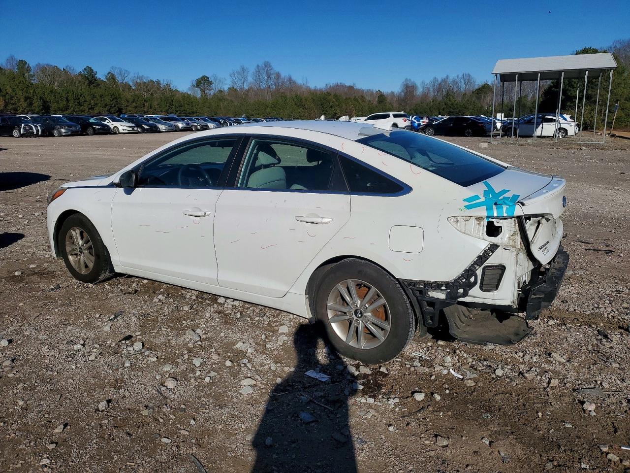 2015 HYUNDAI SONATA SE photo 2